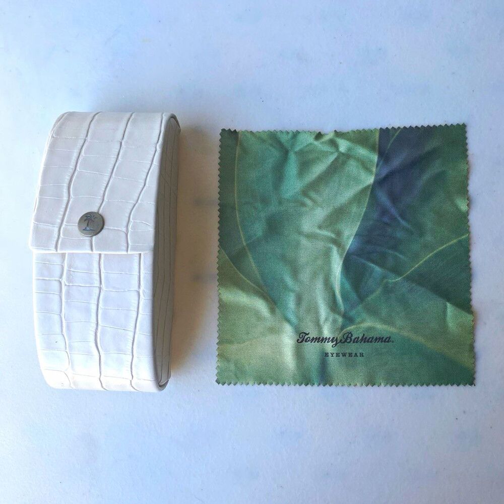 Tommy Bahama White Crocodile Faux Leather Hard Snap Eyeglass Case w Cloth